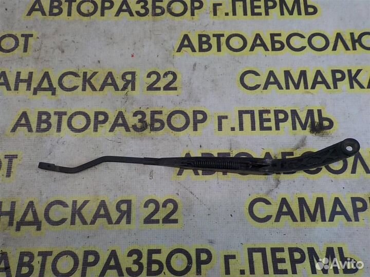 Поводок стеклоочистителя передний правый Daewoo N