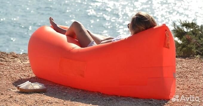 Надувной диван Ламзак в комплекте колышек