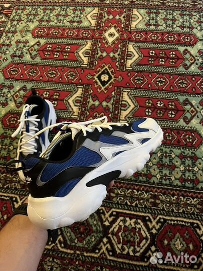 Кроссовки Reebok DMX series 1000