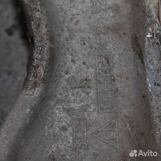 Рычаг передний поперечный нижний (прямой) правый