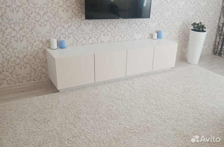 Тумба под телевизор