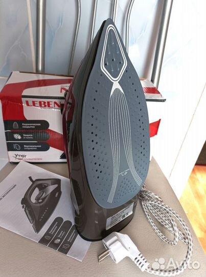 Утюг Leben 2400 вт. Новый