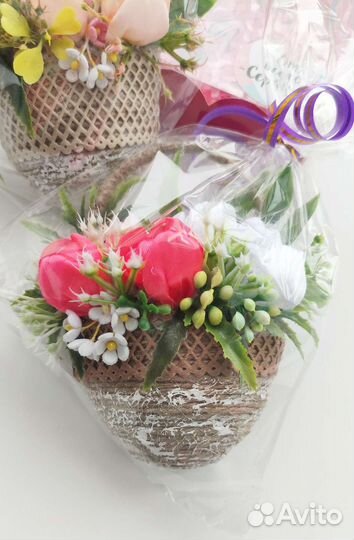 Корзина с тюльпанами.Магнит.Подарок на 8 марта