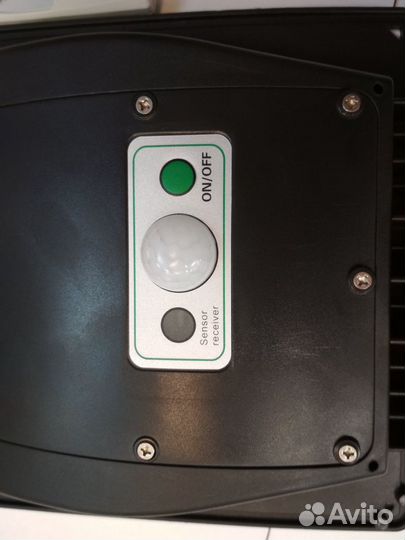 Светодиодный светильник на солнечной батарее