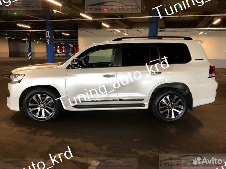 Молдинги дверей Toyota Land Cruiser 200 G5657