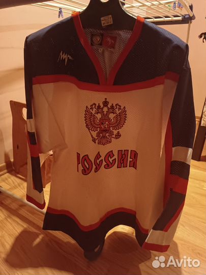 Хоккейный свитер