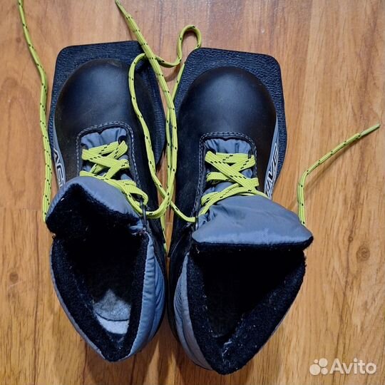 Лыжные ботинки Larsen