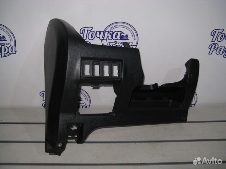 Накладка торпеды нижняя Toyota RAV4 2 20 A20 LHD
