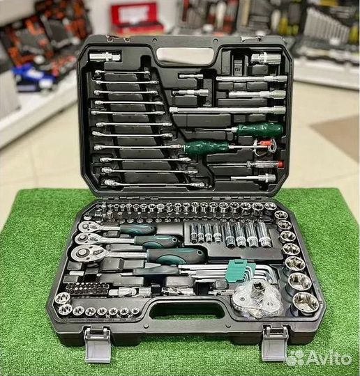 Набор инструментов 121 предмет