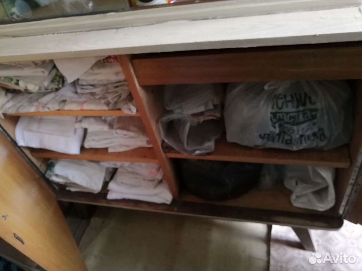 Сервант дерево