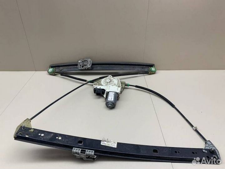 Стеклоподъемник электр. задний правый Audi Q7 4L 2