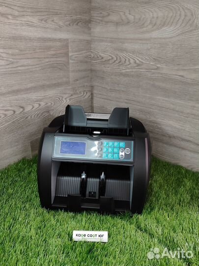 Мультивалютный счетчик банкнот mertech C-3, черный