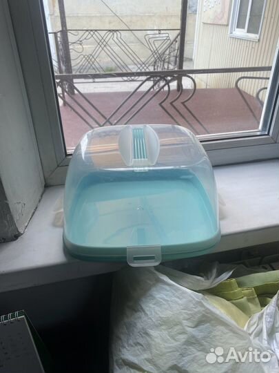 Тортница с крышкой