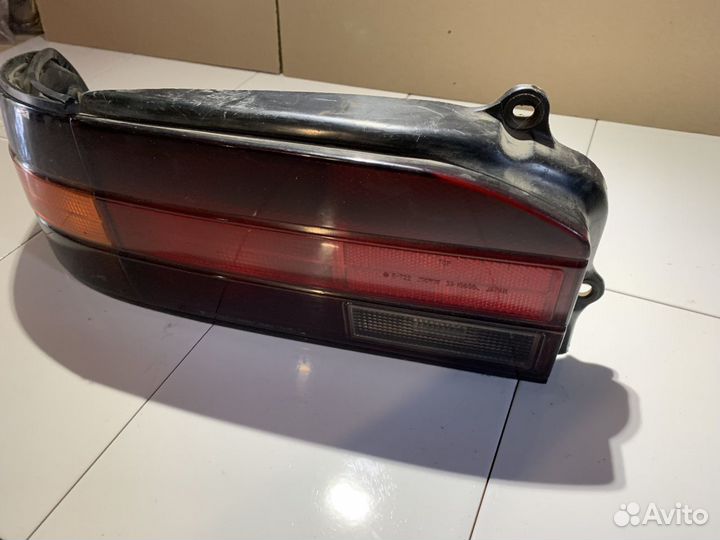 Задний фонарь левый Toyota Carina 1988-1990 Б/у