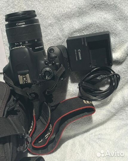 Зеркальный фотоаппарат canon 600d