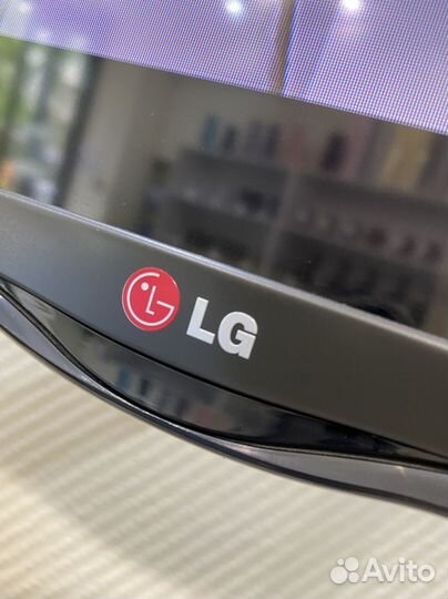 Телевизор LG 32 дюйма