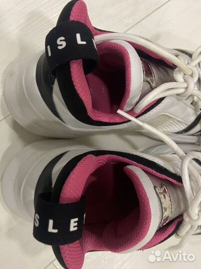 Кроссовки Sisley в отличном состоянии