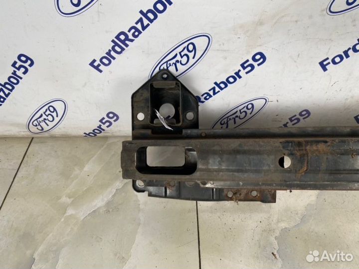 Усилитель бампера передний Hyundai Tucson JM