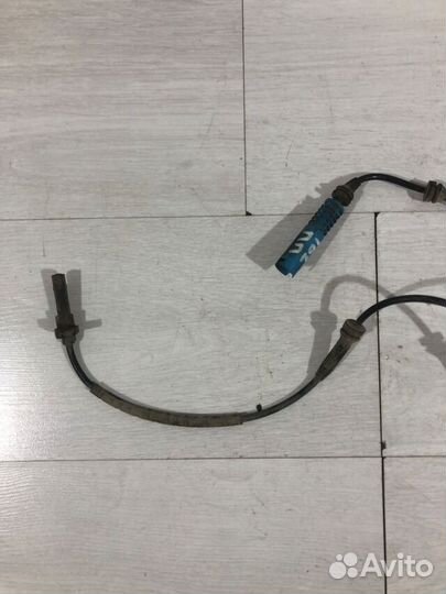 Датчик ABS передний правый BMW X3 e83 2.5 ат 256S5