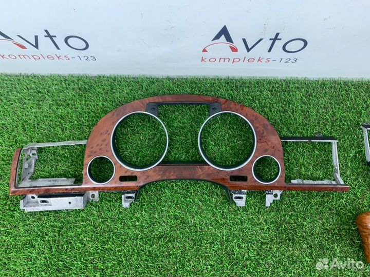 Декоративная накладка Audi A8 D3 BVJ 2009