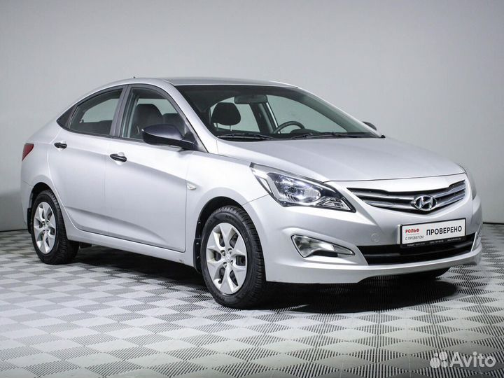 Hyundai Solaris 1.4 AT, 2015, 4 838 км