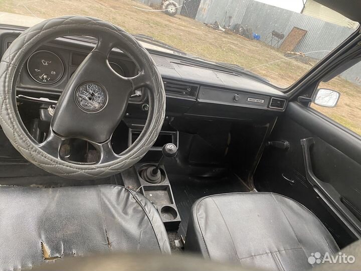 ВАЗ 2105 1.5 МТ, 1995, 200 000 км