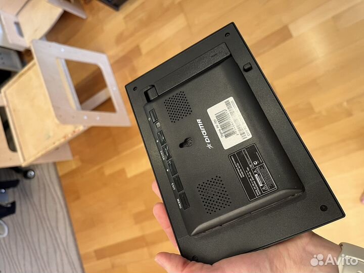 Электронная фоторамка Digma