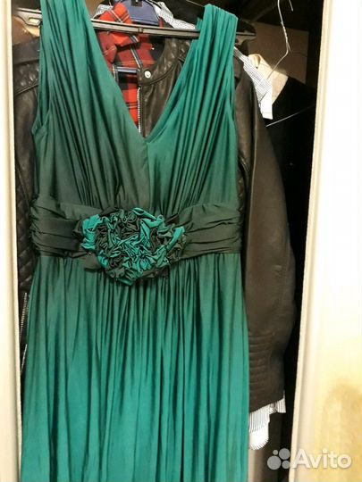 Платье вечернее