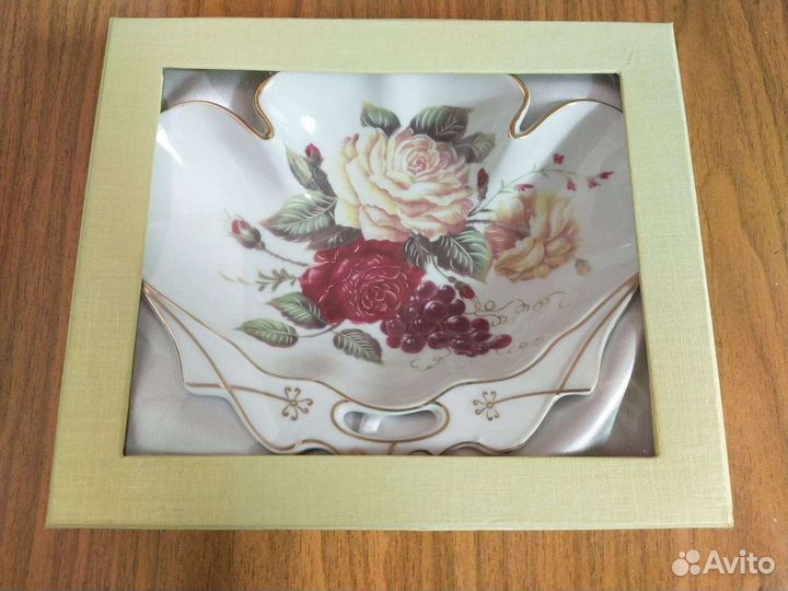 Салатники, менажница