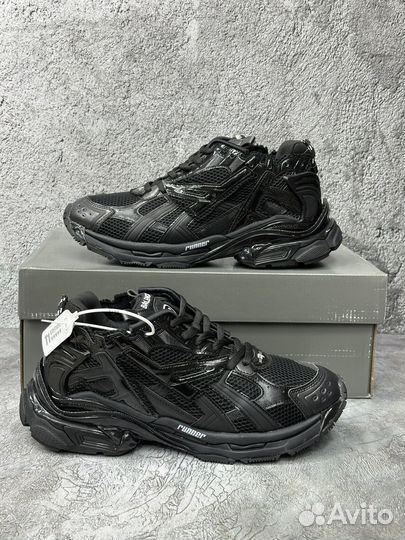 Balenciaga Runner Black