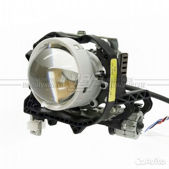 Переходные рамки для замены линз в фарах Audi TT 2