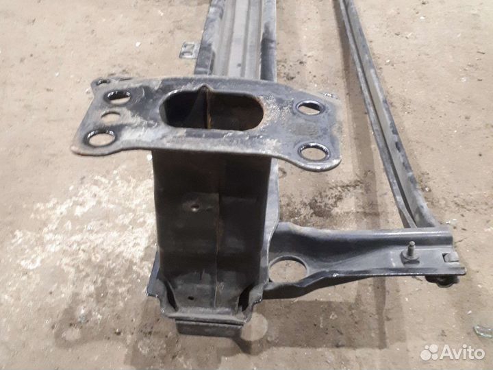 Усилитель переднего бампера фольксваген гольф 6