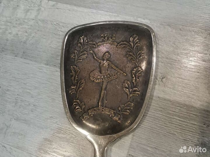 Набор Зеркало с щёткой, мельхиор латунь Москва