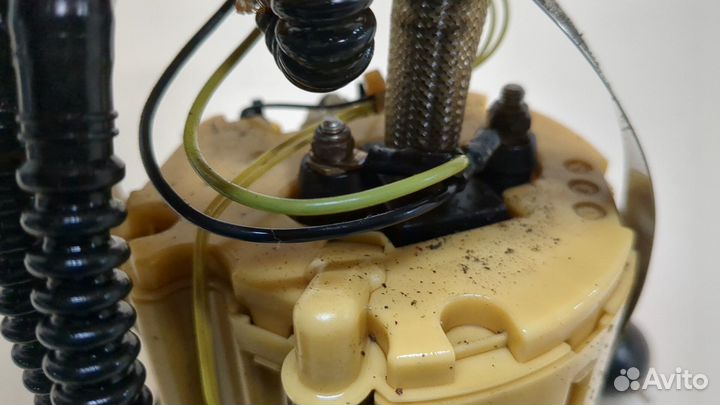 Насос топливный электрический Volvo V70