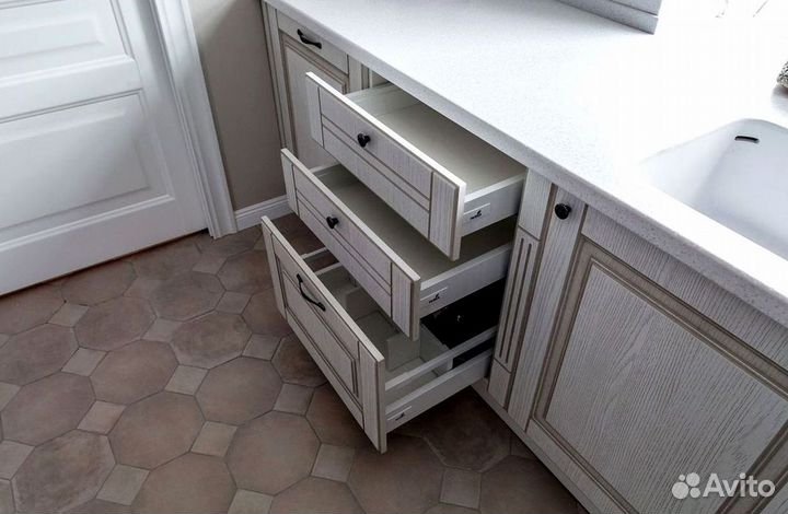 Прямой кухонный гарнитур современный