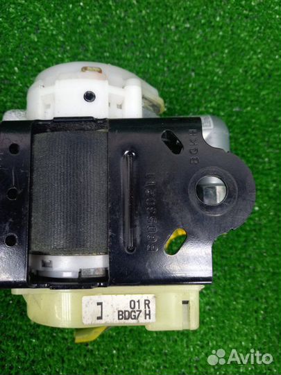 Ремень безопасности передний правый Mazda Mazda3