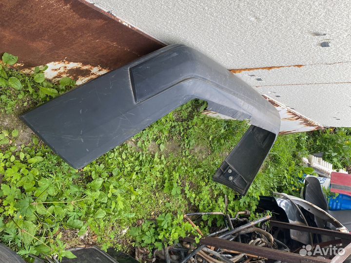 Задний бампер на mercedes w124 купе