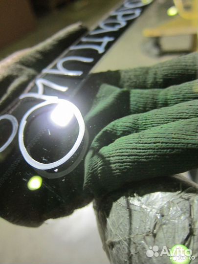 Стекло лобовое Renault D-series