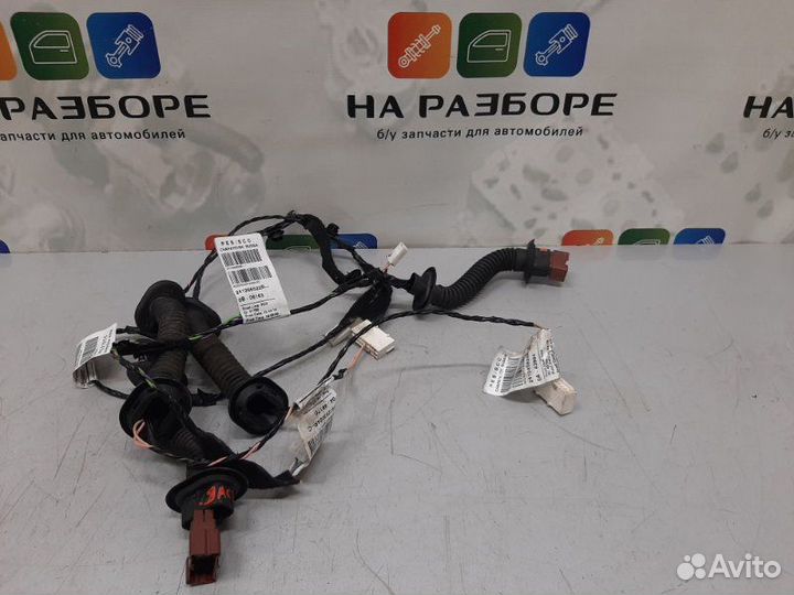 Проводка двери Renault Duster H4M 2019