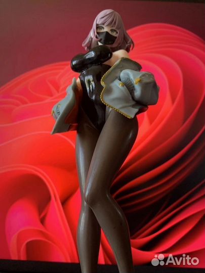 Аниме фигурка луна