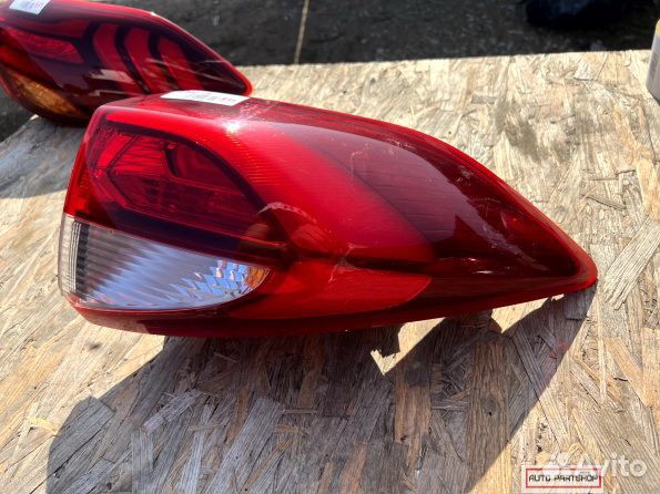 Фонарь задний правый Hyundai Tucson 3 фара б\у