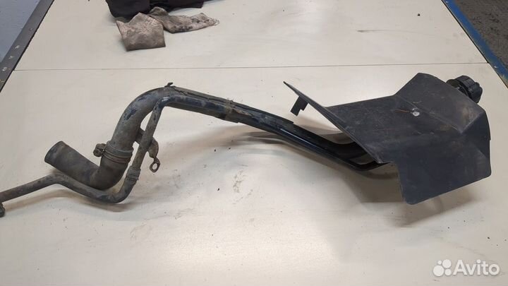 Горловина заливная топливная Mitsubishi Lancer 10