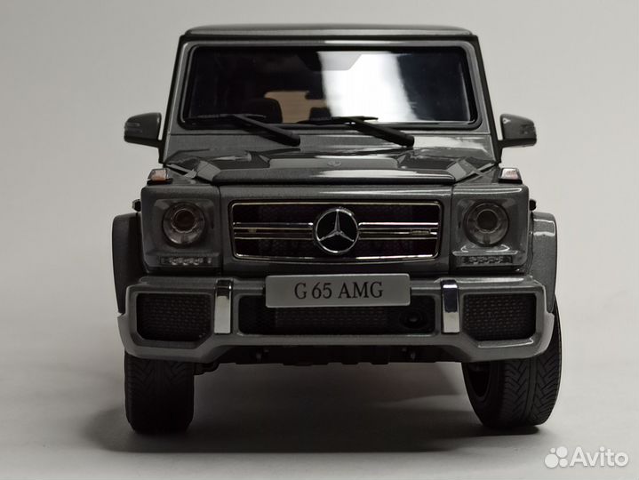 Mercedes G65 Amg Biturbo 2015 (W463) 1:18 Almost