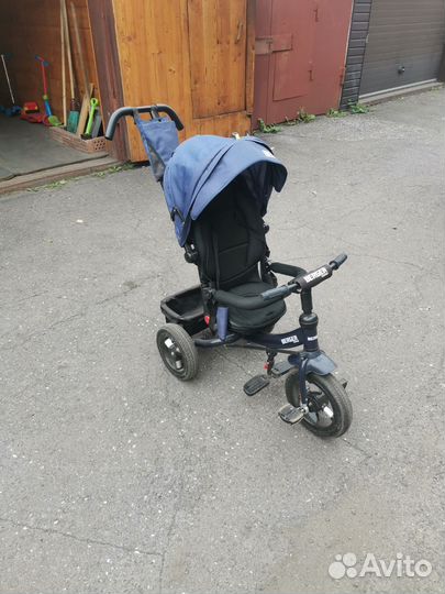 Детский 3х колесный велосипед с ручкой