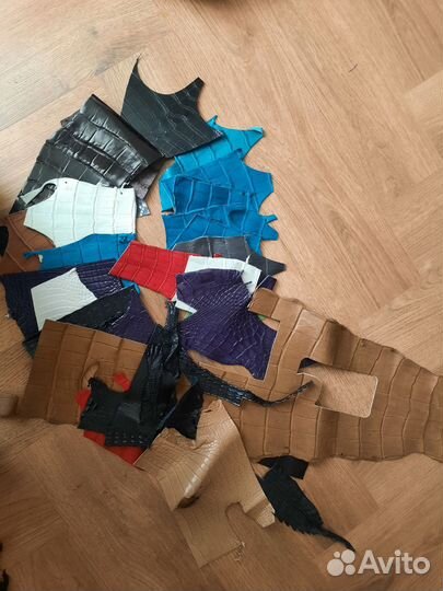 Набор натуральной кожи крокодила для творчества