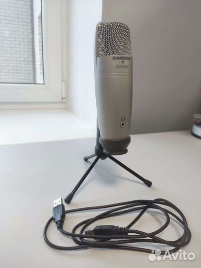 Конденсаторный микрофон Samson C01U Pro серебрист
