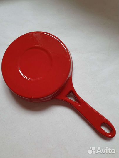 Чугунная сковородка новая