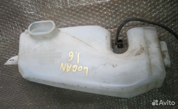 Бачок омывателя Renault Logan в сборе