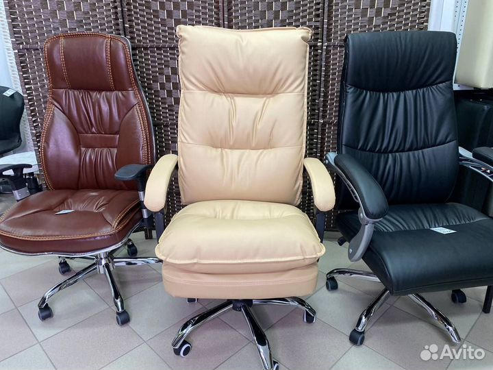 Кресло руководителя офисное компьютерное