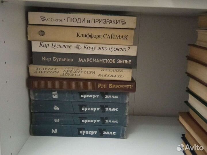 Книги, исторический роман, приключения, фантастика